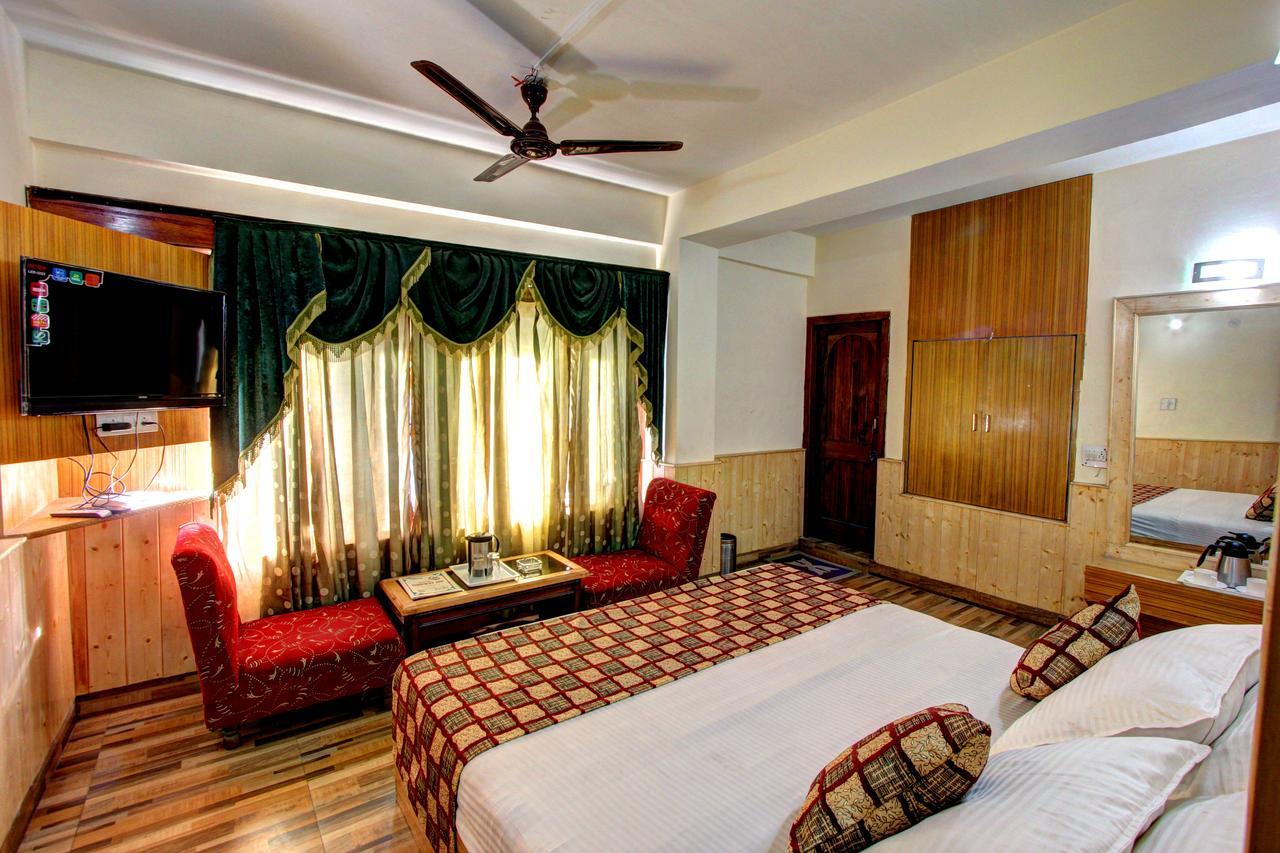 Hotel Highway Inn Manali  Ngoại thất bức ảnh